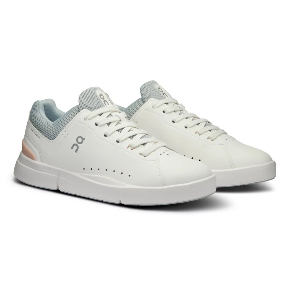 On THE ROGER Advantage Women's Size 8.5 White&Pearl